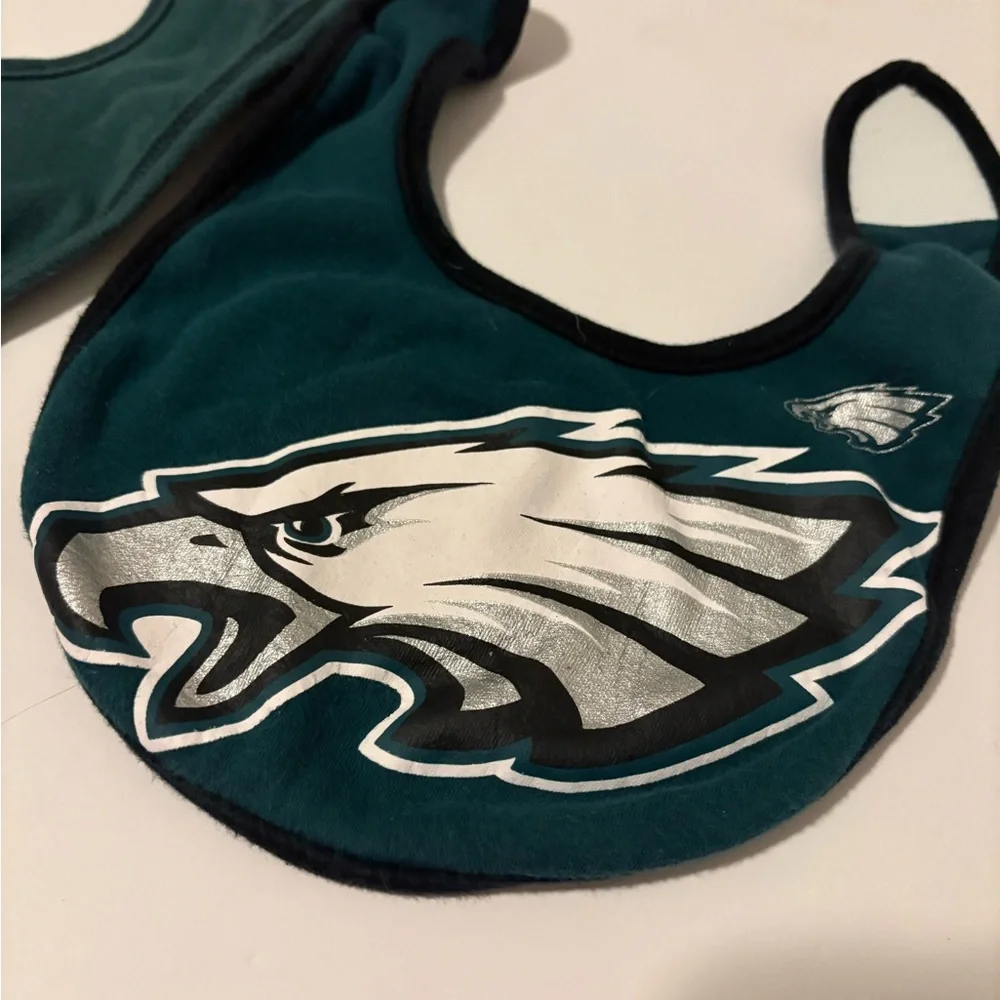 Philadelphia Eagles Baby Bib Set